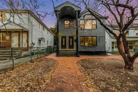 21014 Hollis Ave, New York, NY 11429