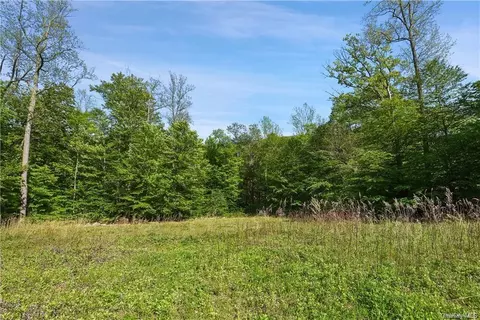179 Bell Hollow Rd, Putnam Valley, NY 10579