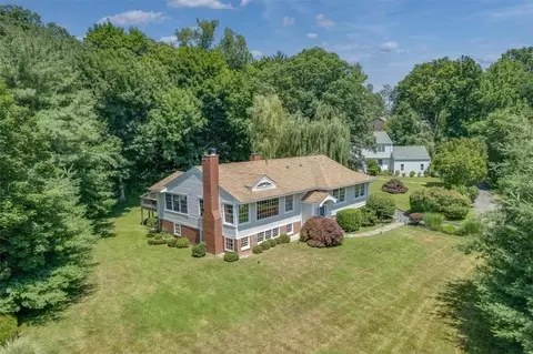939 Sylvan Ln, Mamaroneck, NY 10543