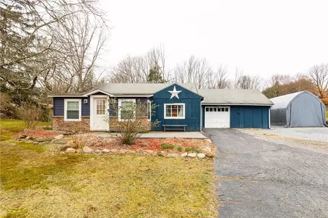 1263 Salt Point Tpke, Pleasant Valley, NY 12569