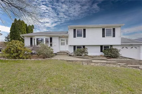 3 Winchester Way, Washingtonville, NY 10992
