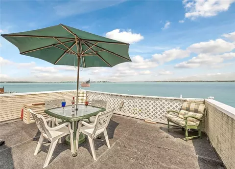 19 Edgewater Park # B, New York, NY 10465