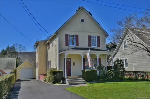 7 Meadow Ave, Ramapo, NY 10901