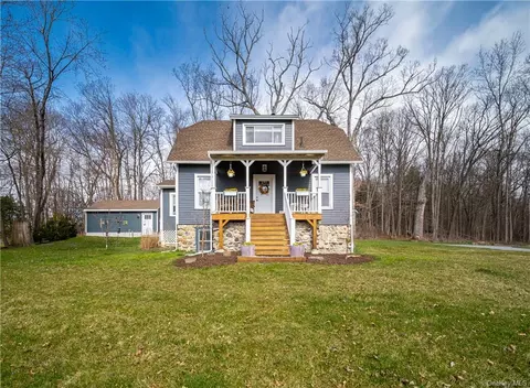 586 Route 376, East Fishkill, NY 12533