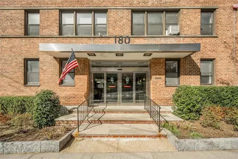 180 E Hartsdale Ave #1H, Greenburgh, NY 10530