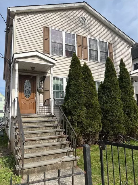 435 S 7th Ave, Mount Vernon, NY 10550