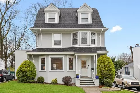 718 Bradley St, Mamaroneck, NY 10543