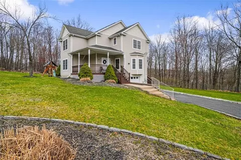 144 Walton Ter, Monroe, NY 10950
