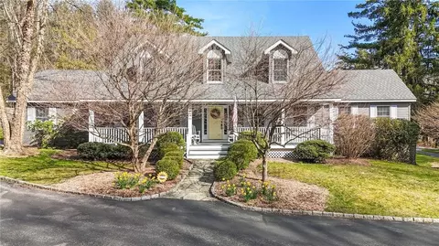 39 Crafts Rd, Carmel, NY 10512