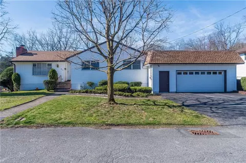 55 Grandview Ave, Kingston, NY 12401