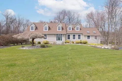 2 Capt Faldermeyer Ct, Stony Point, NY 10980