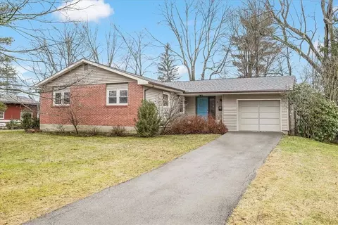 2 Edgewood Rd, Goshen, NY 10924