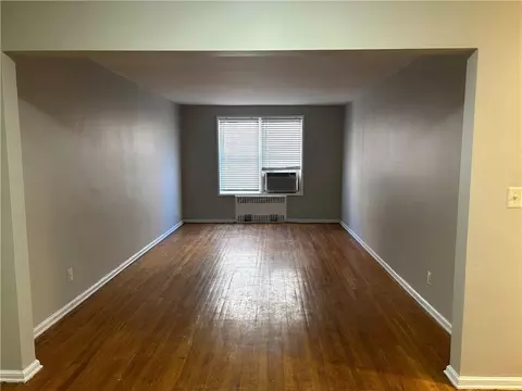 501 Riverdale Ave #1D, Yonkers, NY 10705