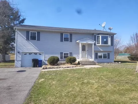 224 Freida St, Montgomery, NY 12549