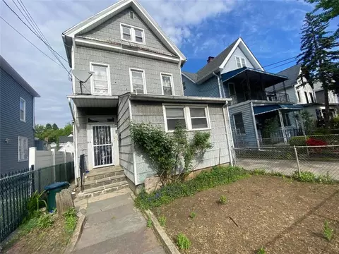 23 S 13th Ave, Mount Vernon, NY 10550