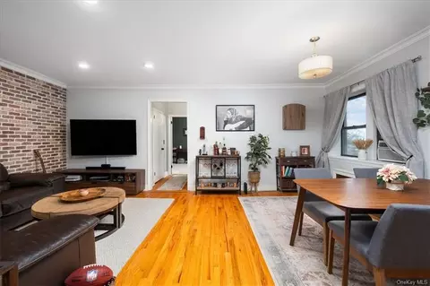 604 Tompkins Ave #D7, Mamaroneck, NY 10543