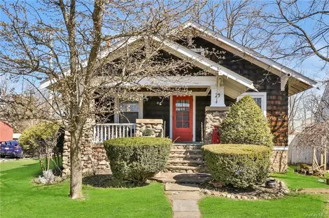 29 E Main St, Stony Point, NY 10980