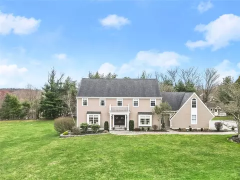 5 Cale Rd, Amawalk, NY 10501