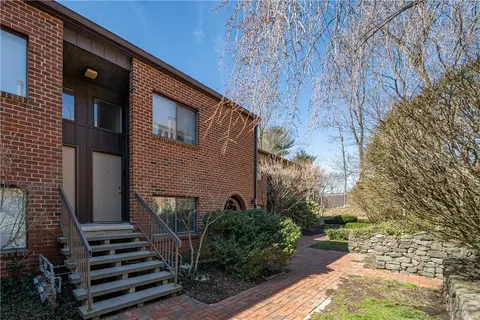 150 N Bedford Rd #C7, New Castle, NY 10514