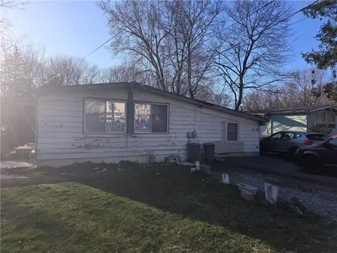 25 N Pascack Rd, Clarkstown, NY 10954