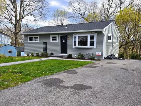 18-20 Mountain Ave, Middletown, NY 10940