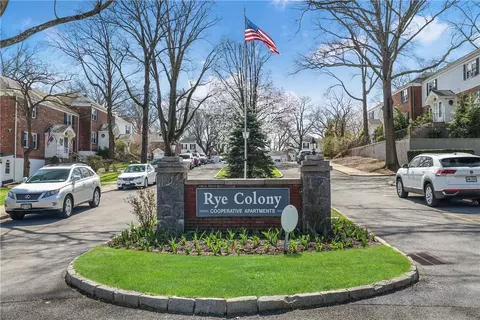 33 Peck Ave #A, Rye, NY 10580