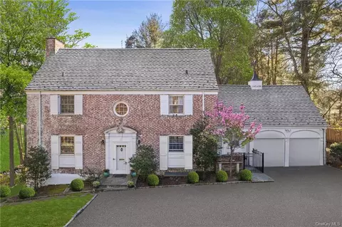 134 Popham Rd, Scarsdale, NY 10583