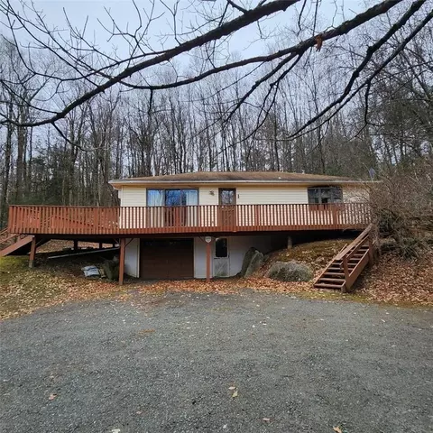 152 Mutton Hill Rd, Neversink, NY 12765