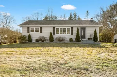 7 Maple Ln, Deerpark, NY 12785
