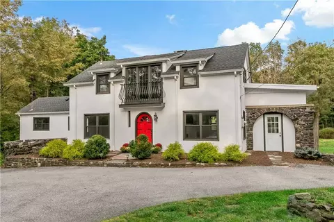 160 Furnace Woods Rd, Cortlandt, NY 10567