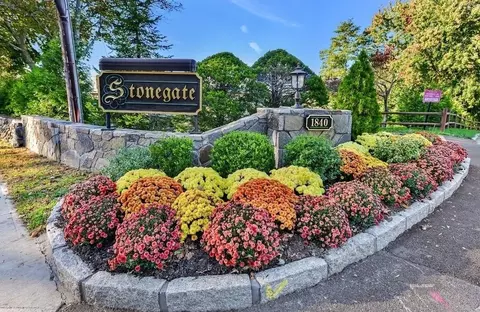 1840 Crompond Rd #8-B7, Peekskill, NY 10566