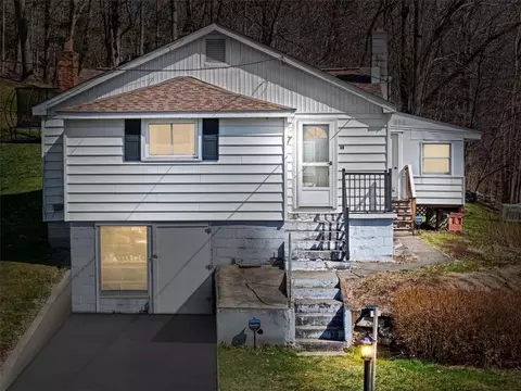 38 Glen Ave, Dover Plains, NY 12522