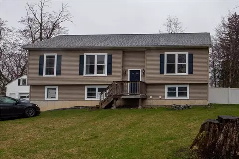 68 Anthony St, Middletown, NY 10940