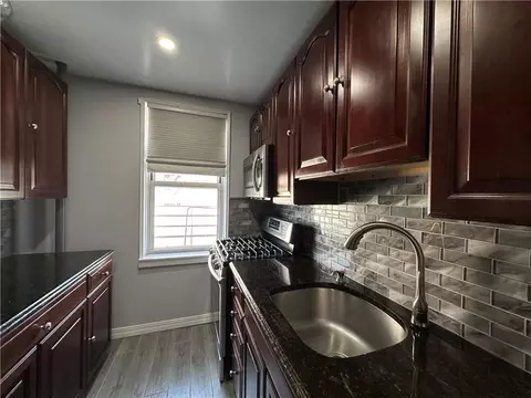 355 Bronx River Rd #5 D, Yonkers, NY 10704
