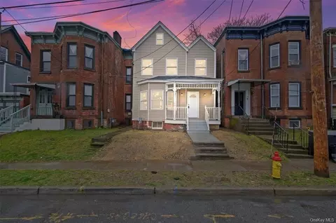 49 Henry Ave, Newburgh, NY 12550