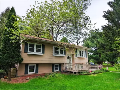 230 Robert St, Montgomery, NY 12549
