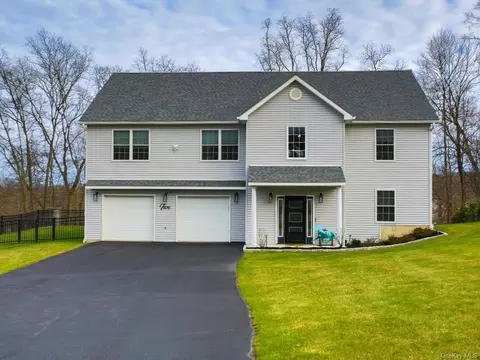 5 Mazzella Ct, Goshen, NY 10924