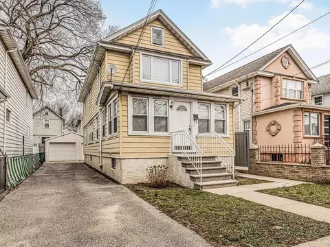 3187 Rawlins Ave, New York, NY 10465