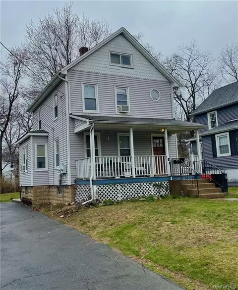 57 Roosevelt St, Orangetown, NY 10965