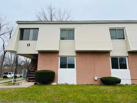 1301 Mcintosh Pl #13A, Newburgh, NY 12550