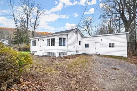 1125 State Route 211, Mount Hope, NY 10940
