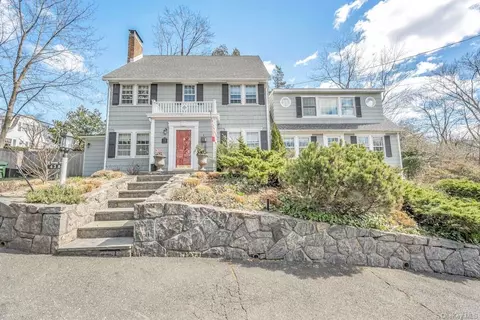 438 Bellwood Ave, Mount Pleasant, NY 10591