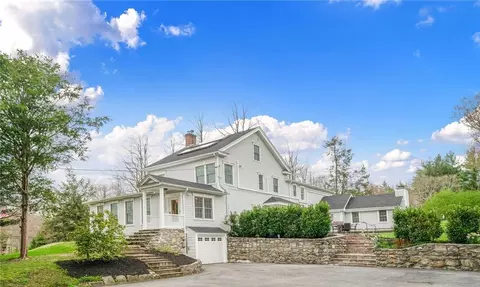 2556 Broad St, Yorktown, NY 10598