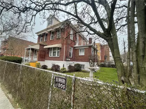 2500 Bronxwood Ave, New York, NY 10469
