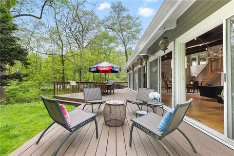 1 Brookside Way, Rye Brook, NY 10573