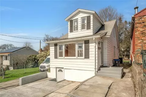 13 Spring St, Greenburgh, NY 10591