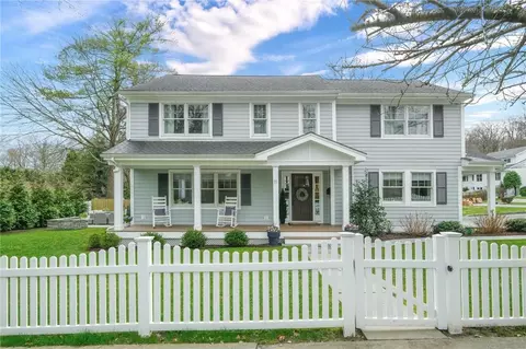 11 Central Ave, Rye, NY 10580