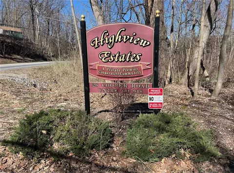 26 Cooper Rd #505, Arlington, NY 12603