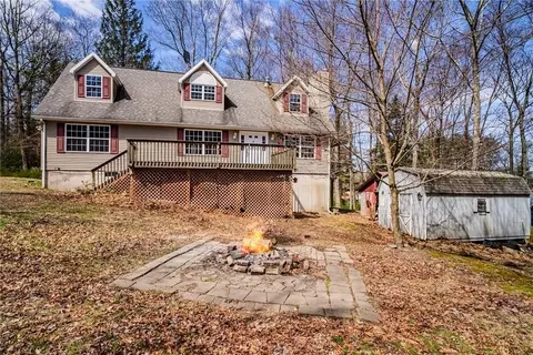 6 Mountain Top Ln, Deerpark, NY 12746
