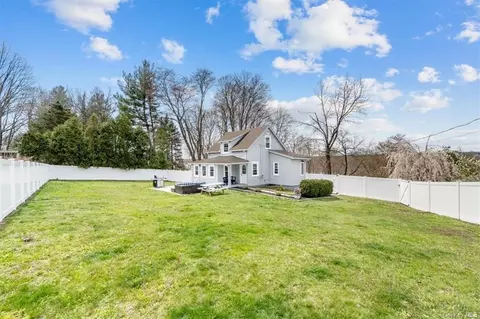 212 Route 303, Clarkstown, NY 10989